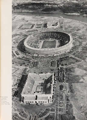 [Телингатер С.Б., мастер книжного дизайна]. Москва: Планировка и застройка города 1945-1957. М., 1958. 